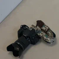 دوربین کنون 700 دی و لنز ۱۸.۱۳۵|دوربین عکاسی و فیلمبرداری|قم, بکایی|دیوار