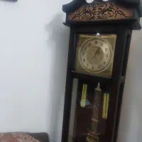 ساعت ایستاده چوبی