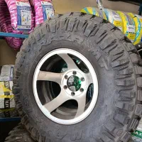 رینگ ۱۰ اینچ و لاستیک پاترول افرودی ۳۳/۱۲.۵/۱۵