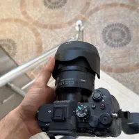 فروش دوربین A7 iv + sigma 50mm f1.4