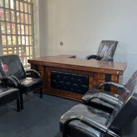 میز و صندلی اداری و مدیریت تمیز و شیک|دفتر کار|اصفهان, ملکشهر|دیوار