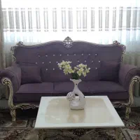 مبل ۷نفره و کاناپه سه و دو نفره به همراه میز وسط