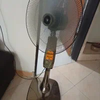 پنکه ایستاده