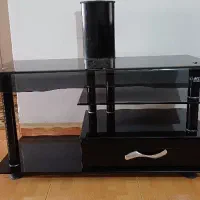 فروش تلوزیون ال ای دی ۳۲ و میز تلوزیون|تلویزیون و پروژکتور|رودسر, |دیوار