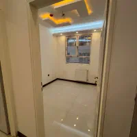 ۷۰ متر دوخوابه کلیدنخورده پارکینگ دار