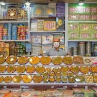 استخدام نیروی فروشنده برای سوهان فروشی