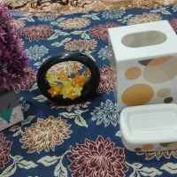 گلدان و جای دستمال کاغذی و صابون
