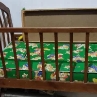 تخت خواب و تشک|تخت و سرویس خواب|کاکی, |دیوار