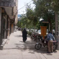 اجاره مغازه 20متربا۳۰مترانباری حاشیه مطهری شمالی|اجارهٔ مغازه و غرفه|مشهد, هنرور|دیوار