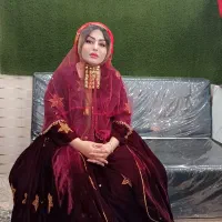 رنگ میکاپ|خدمات آرایشگری و زیبایی|یاسوج, |دیوار