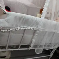 گهواره و تخت کنار مادر|تخت و سرویس خواب|اهواز, آریاشهر|دیوار