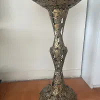 میوه خوری  برنجی کنار سالنی