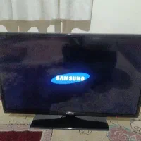 تلوزیون ۳۲ سامسونگ ال ای دی سالم شفاف|تلویزیون و پروژکتور|همدان, |دیوار