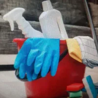 نیروی خدماتی و نظافت منزل