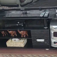 میزتلویزیون درحد نو معاوضه هم می شود