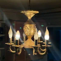 لوستر برنج با آبکاری طلا ۸ شاخه