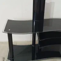 میز تلوزیون شیشه ای