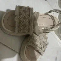 صندل کرمی