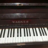 پیانو اکوستیک واگنر|پیانو، کیبورد، آکاردئون|بندر گناوه, |دیوار