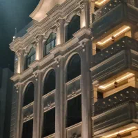 اجاره مغازه 300 متری مرکز شهر