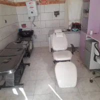 لوازم ارایشگری وسالن|آرایشگاه و سالن‌های زیبایی|بروجن, |دیوار