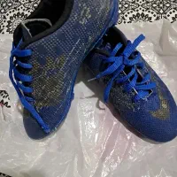 کتونی فوتبال سایز ۳۸ قیمت ۳۰۰|کیف، کفش، کمربند|ساوه, |دیوار