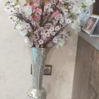 گل و گلدان کنار سالنی شیک و نو|گل مصنوعی|تهران, خانی آباد نو شمالی|دیوار
