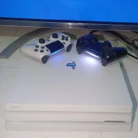 PS4 Pro White پیاس۴پرو سفید|کنسول، بازی ویدئویی و آنلاین|کرج, فاز ۱ مهرشهر|دیوار