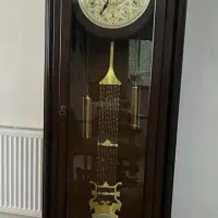 ساعت ایستاده آونگ دار