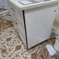 گلیم فرش.میز تحریر .کابینت زیر گاز.قفسه کتابخانه|مبلمان خانگی و میز عسلی|همدان, |دیوار