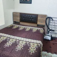 تخت دونفره چک دار بسیار تمیز سالم کلی جا داره|تخت و سرویس خواب|مشهد, یوسفیه (شهرک غرب)|دیوار