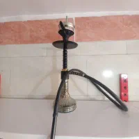 ۲ عدد قلیان جدید و تعدادی تنه برنجی و چوبی