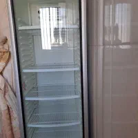 یخچال کافی شاپ و رستوران