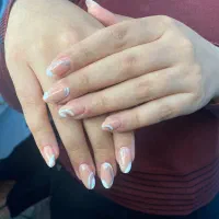 تخفیف ویژه کاشت ناخن الهیه|خدمات آرایشگری و زیبایی|کرمانشاه, |دیوار