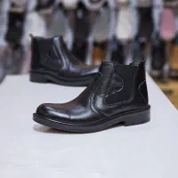 حراج انواع نیم بوت چرم|کیف، کفش، کمربند|اصفهان, تخت فولاد|دیوار