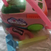 کالسکه و جارو اسباب بازی سالم فروش باهم 300|اسباببازی|سنندج, |دیوار