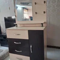 تخت و میز آرایش یکنفره