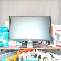 فروش ویژه انواع مانیتور و لوازم جانبی|قطعات و لوازم جانبی رایانه|قم, زنبیل آباد|دیوار