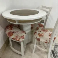 میز ناهارخوری