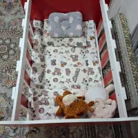 تخت گهواره ایی کودک