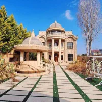 عمارت لاکچری/با استخرداخلی و روف گاردن/مدارک تکمیل