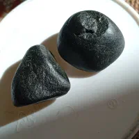 شهاب سنگ های فوق کلکسیونی|جواهرات|آرادان, |دیوار