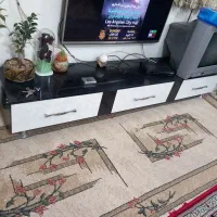 میز تلویزیون  های گلاس ترک درحد نو قیمت ۵تومن