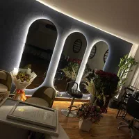 اجاره میز ناخن و اجاره تخت مژه