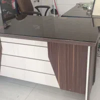 میز و صندلی