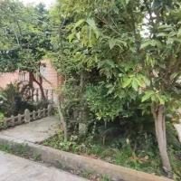 فروش-ویلای-همکف-2-خواب-شهرک-امن-سنددار-و-آماده
