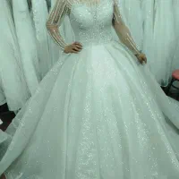 کرایه فروش تعدادی لباس عروس