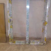 پنجره دوجداره رکشویی همراه با شیشه هاش