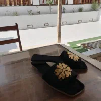 صندل دلیوا|کیف، کفش، کمربند|قشم, |دیوار