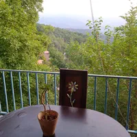 سد لفور / ویلا جنگلی / ۹۰متر ۲خوابه / تراس+ حیاط|اجارهٔ کوتاه‌مدت ویلا و باغ|شیرگاه, |دیوار